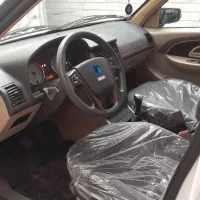 پارس ۱۴۰۱ موتور جدید کم کار بدون رنگ|خودرو سواری و وانت|بروجرد, |دیوار