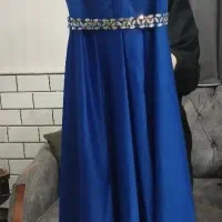 لباس مجلسی|لباس|قم, قلعه عموحسین|دیوار