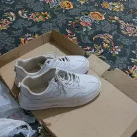 کفش اسپورت سفید