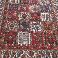 قالی دست بافت به ابعاد یک ونیم در دو ونیم