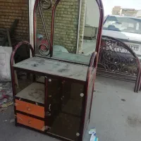 میز آرایش