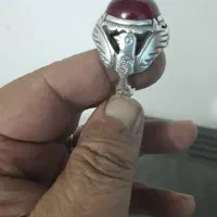 یاقوت به وزن ۳۶ گرم و انگشتر سه نگین|جواهرات|اصفهان, باب الدشت|دیوار