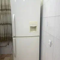 یخچال فریزر هیمالیا سالم بدون هیچ اشکالی