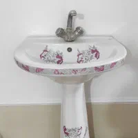 روشویی با اتصالات