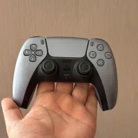 دسته Ps5 نقره ای مشابه اکبند