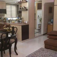 107 متر منیریه