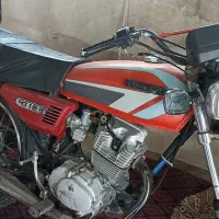 موتورسیکلت هوندا ۲۰۰بامدارک