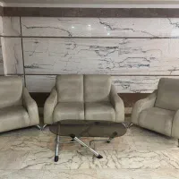 راحتی چرم