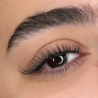 کاشت مژه فقط ۲۳۰ تا اخر هفته