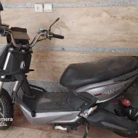 با سلام یک عدد موتور برقی ه فروش می‌رسد