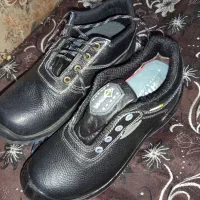 کفش کارمقاوم