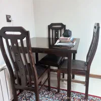 میز ۴نفره و ۳تا صندلی|میز و صندلی غذاخوری|تهران, جنت‌آباد جنوبی|دیوار