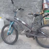 دوتا دوچرخه ۲۰و۱۶تعمیر میخواد هردو باهم ۸۰۰