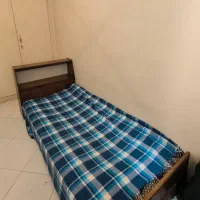 تخت چوبی ، بدون تشک