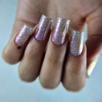 خدمات تخصصی ناخن و اموزش