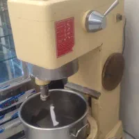 لوازم قنادی میکسر و یخچال مکعبی و قدی