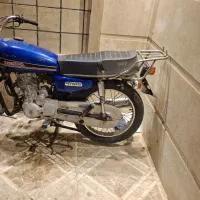 موتور پیشتاز125 استارتی در حد نو