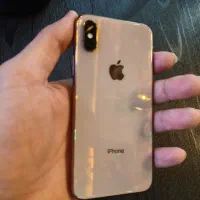 ایفون XS لاکاغذی