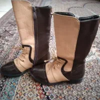 بوت بلند بچگانه|کفش و لباس بچه|تهران, خواجه نظام الملک|دیوار