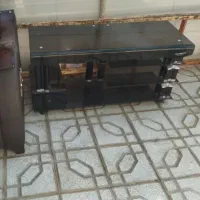 میز تلوزیون شیشه یی