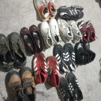 کفش های آقا و خانوم و ورزشی میخی