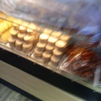 ویترین شیرینی خشک|کافی‌شاپ و رستوران|کرج, گلشهر|دیوار