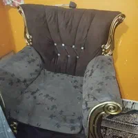 تعدادی وسایل منزل بفروش میرسد