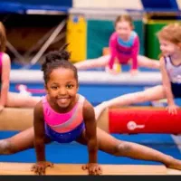 مربی ژیمناستیک