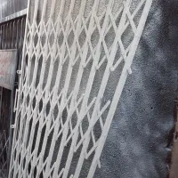 حفاظ تخصص ماست درب اکاردونی بدون دخالت کارماشینی.