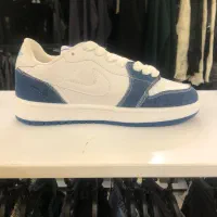 کتونی نایک تراویس ویتنامی|کیف، کفش، کمربند|ایلام, |دیوار