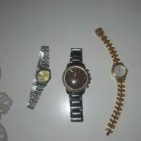 ساعت زنانه و مردانه رنگ ثابت خیلی خوش دست و قشنگ