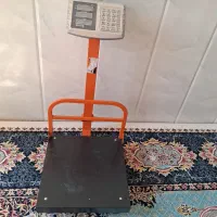 ترازو دیچیتال...شارژبه مدت ۴ساعت