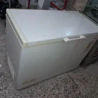 یخچال بستنی