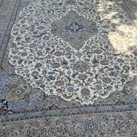 یک عدد۱۲ متری و ۲عدد فرش ۹متری