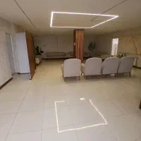 دفتر اداری ۲۰۰ متری با پارکینگ