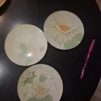 ظرف شیشه ای تزیینی ای