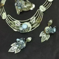 سرویس خوشگل رنگ ثابت