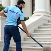 نظافتچی. هستم.  آقا.  جهت ساختمان