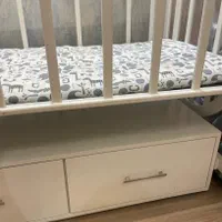 تخت کودک گهواره شو|تخت و صندلی بچه|رشت, گلسار|دیوار