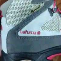 کفش|کیف، کفش، کمربند|اصفهان, ناژوان|دیوار