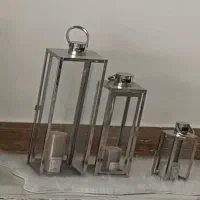 شمعدانی کنار سالنی