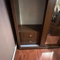 کمد، درب کشویی با آینه، دو کشو و ۸ طبقه|تخت و سرویس خواب|تهران, ارم|دیوار