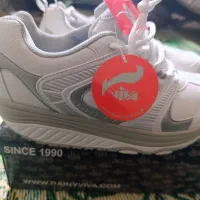 کتانی  خارجی ویوا|کیف، کفش، کمربند|بومهن, |دیوار