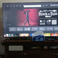 تلویزیون  ۵۰ اینج دوو در حد نو با میز ۲۵،۰۰۰،۰۰۰