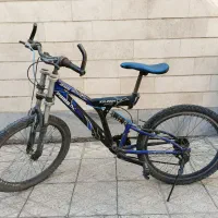 فروش ۲ دستگاه دوچرخه