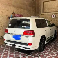 فروش تویوتا لندکروز