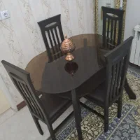 میز غذا خوری چوبی