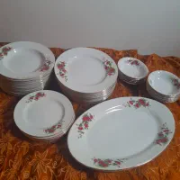 چینی گل سرخی