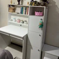 کتابخونه)میز تحریر) و کمد نو جادار