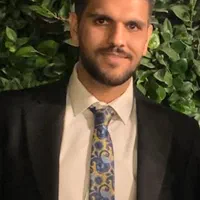 وکیل پایه یک دادگستری
